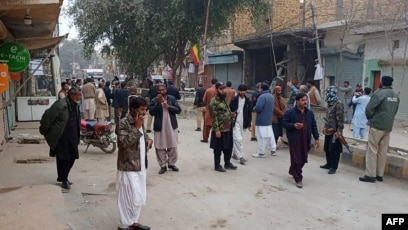 کشته شدن ۴ نفر در حمله داعش به یک راهپیمایی انتخاباتی در پاکستان