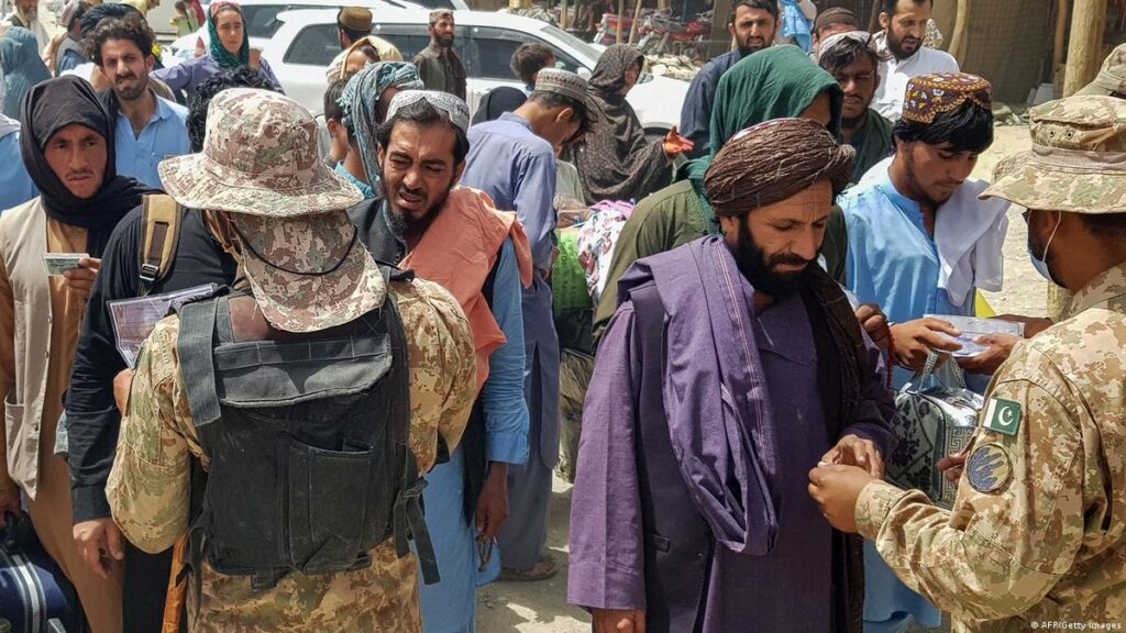تمدید اقامت مهاجران افغانی در پاکستان