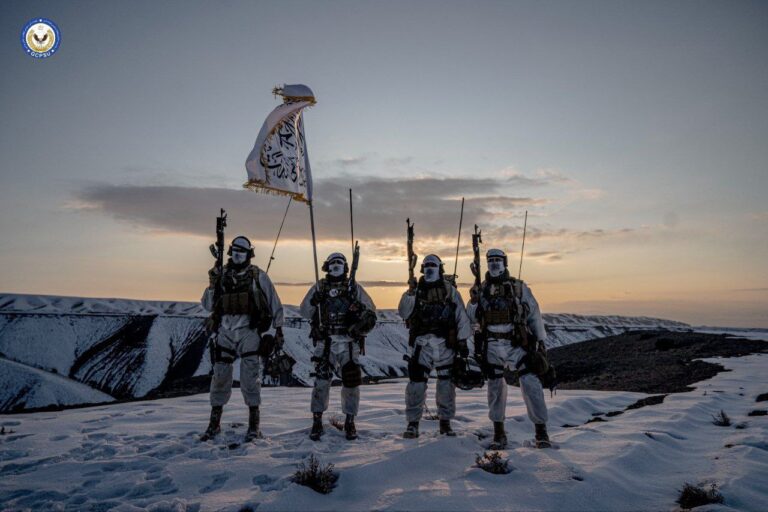 «رزم در برف» کماندوهای ارتش افغانستان در ارتفاعات شمالی