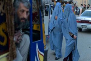 رشد ۶۰ درصدی تعداد زنان فعال در بخش تجارت در ولایت هرات- ایراف
