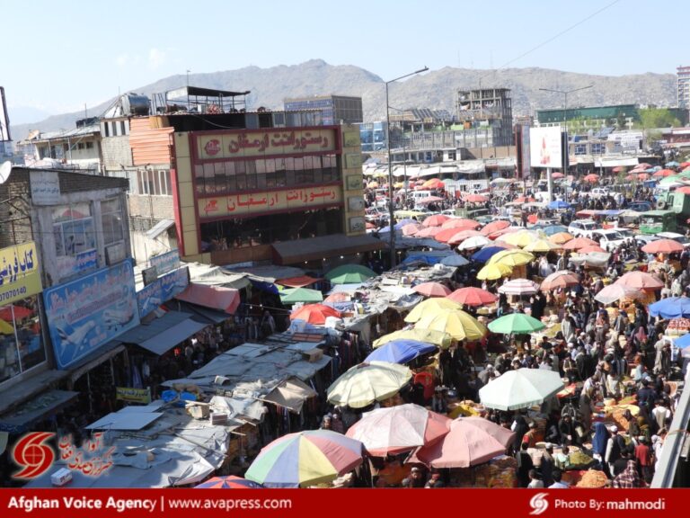 حضور گسترده مردم کابل در بازارها در آستانه عید سعید فطر
