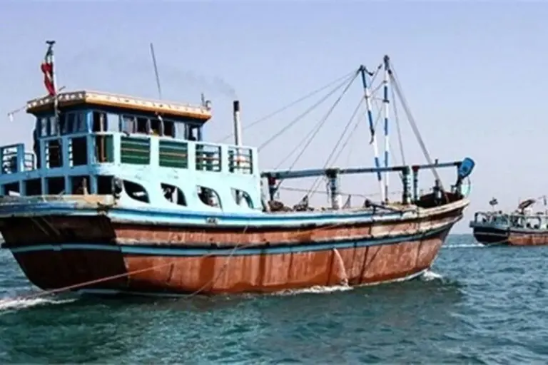 هفت فروند شناور حامل سوخت قاچاق در سواحل مکران توقیف شدند