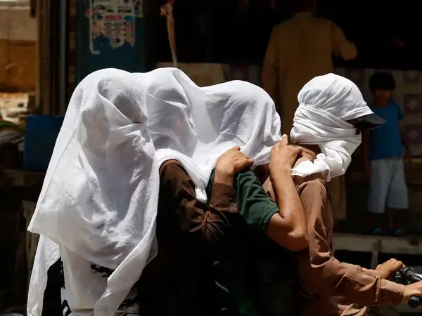 موج گرمای مهلک در پاکستان-گرمای 52 درجه در پاکستان-ایراف