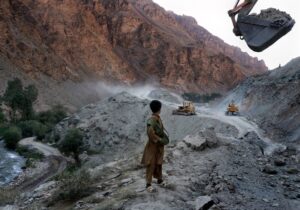 ابراز علاقه روس‌ها به سرمایه‌گذاری در معدن «مس بلخاب» افغانستان